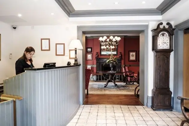 Red Lion Hotel, Hillingdon - Lobi