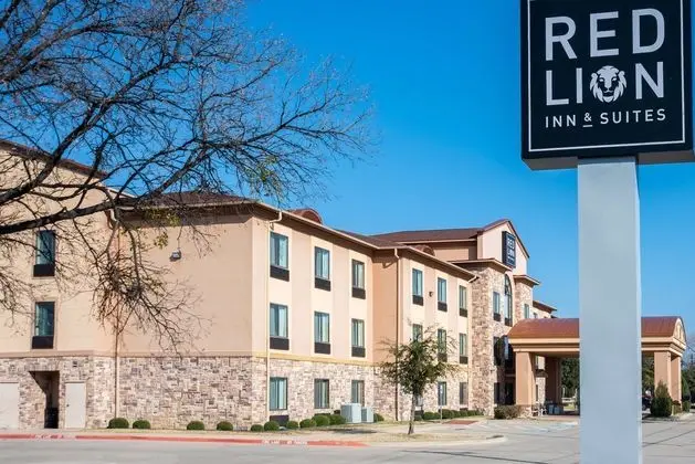 Red Lion Inn & Suites Mineral Wells