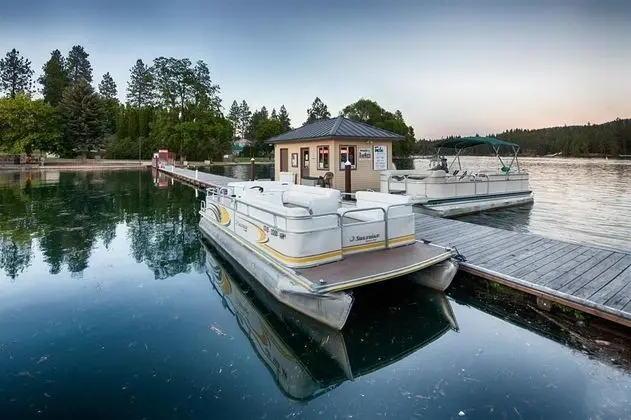 Red Lion Templins On The River