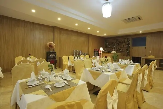 Red Palace Hotel - Yerinde Yemek