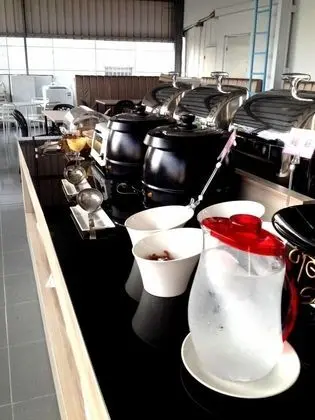 Red Residence Hotel Kaohsiung - Yerinde Yemek