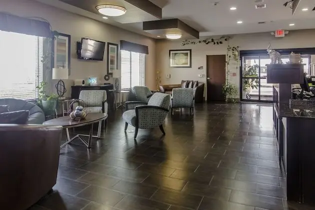 Red River Inn And Suites - Lobi