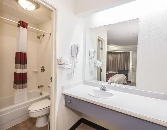 Red Roof Inn Atlanta Indian Trail - Genel