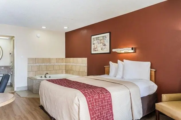 Red Roof Inn Bowling Green - Genel