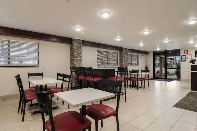Red Roof Inn Chattanooga Airport - Yerinde Yemek