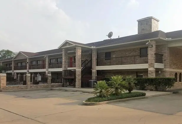 Red Roof Inn Conroe - North Willis