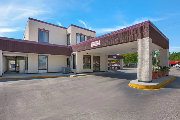 Red Roof Inn Dillon, SC - Dış Mekan