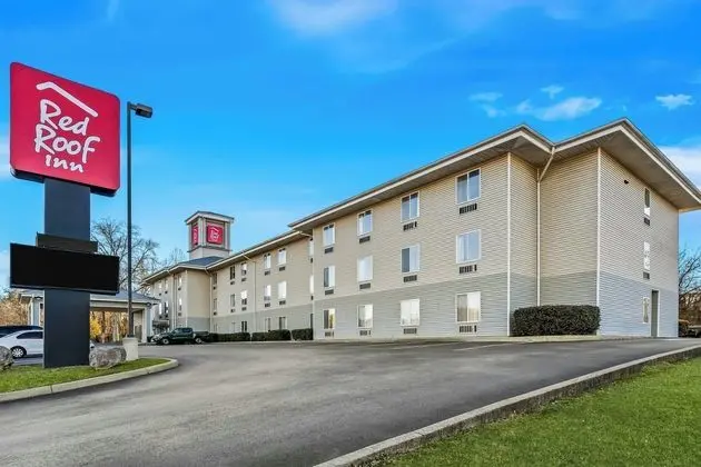 Red Roof Inn Etowah – Athens, TN - 1