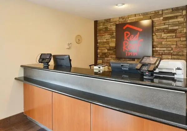 Red Roof Inn Greenwood