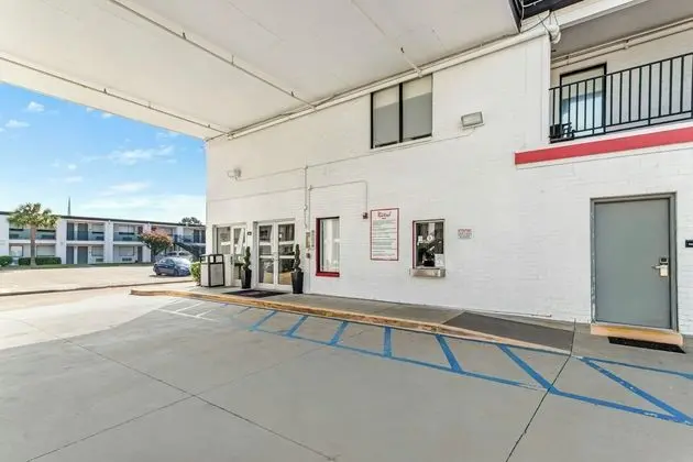 Red Roof Inn Houston – Jersey Village - Dış Mekan