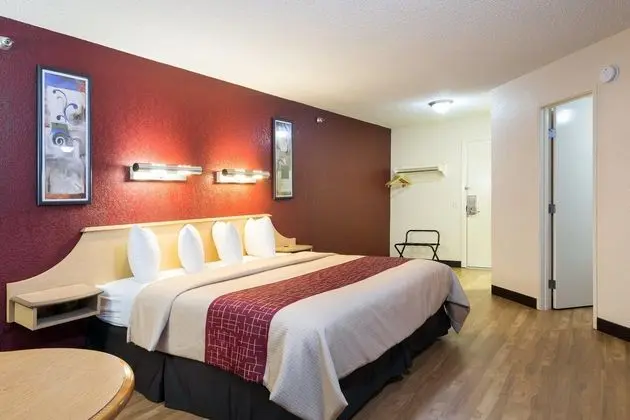 Red Roof Inn Houston - Westchase - Genel