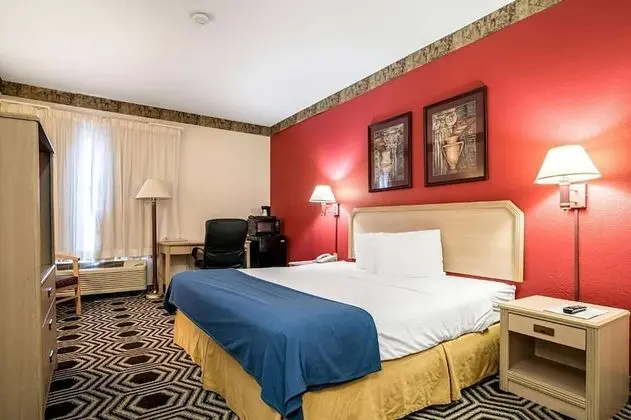Red Roof Inn Kentland - 1