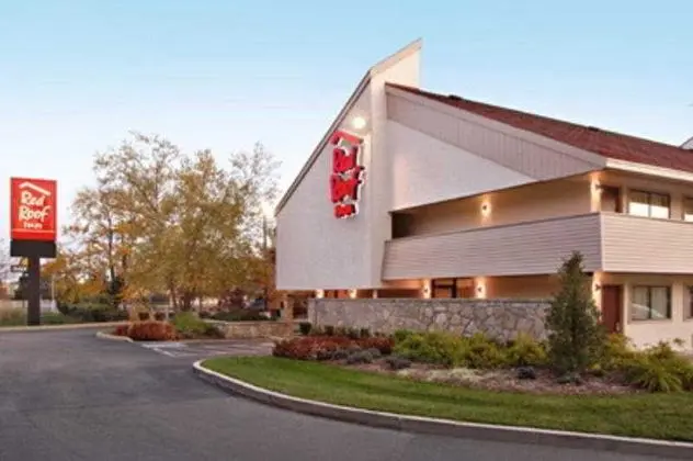 Red Roof Inn Louisville East - Hurstbourne