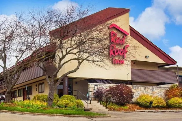 Red Roof Inn Madison - 1