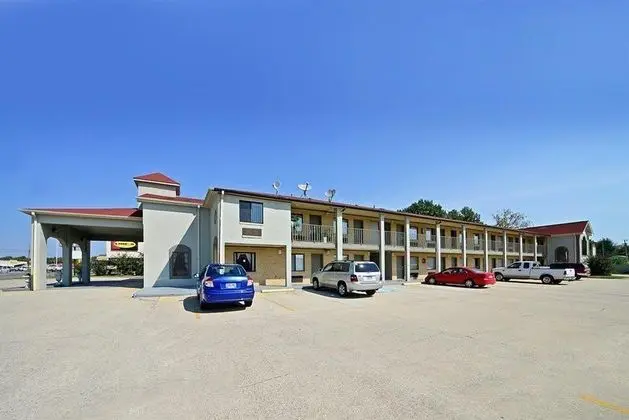 Red Roof Inn Muscle Shoals