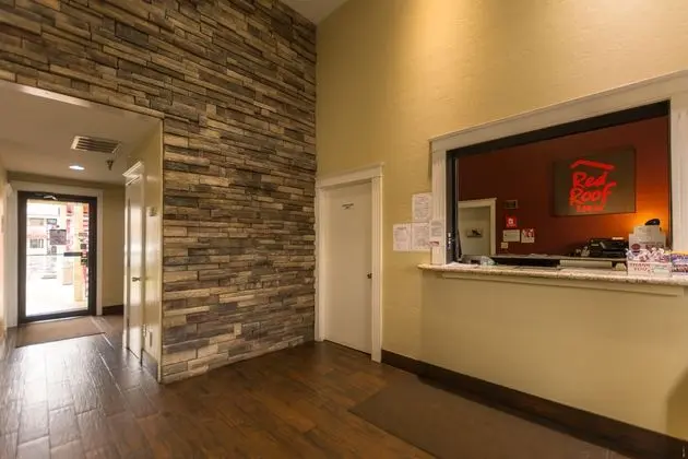 Red Roof Inn Oklahoma City Airport-Fairgrounds - Lobi
