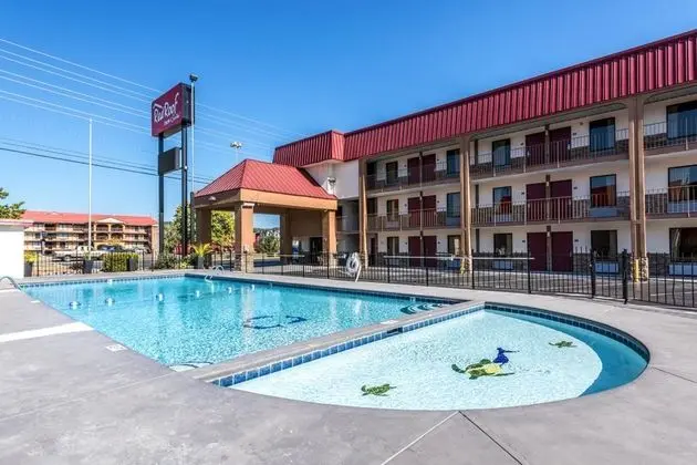 Red Roof Inn Pigeon Forge - Havuz