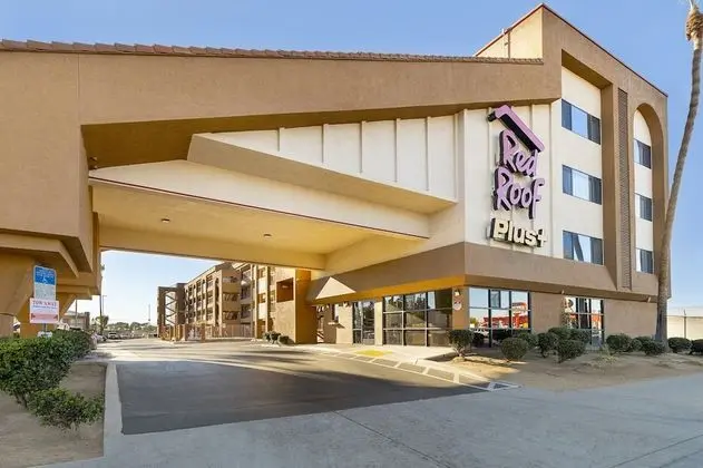 Red Roof Inn PLUS+ Chula Vista