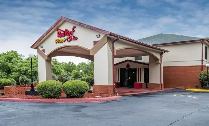 Red Roof Inn PLUS+ & Suites Opelika - Öne Çıkan Resim