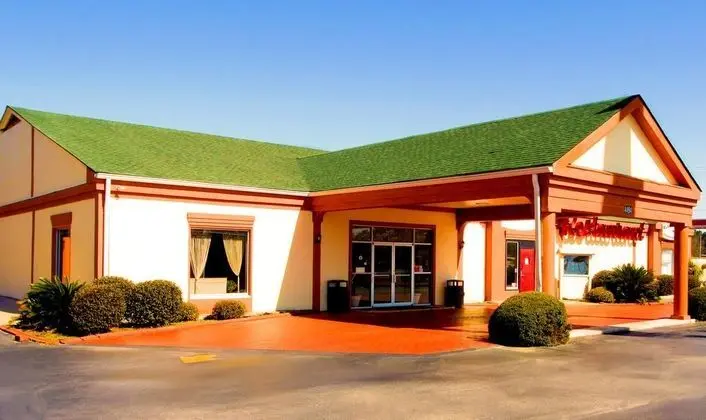 Red Roof Inn Savannah, Richmond Hill I-95