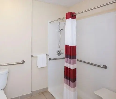 Red Roof Inn & Suite Wyhteville - Genel