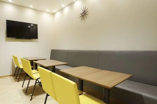 Red Roof Inn & Suites Osaka - Namba/Nippombashi - Lobi