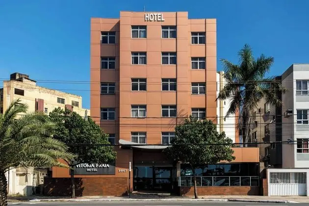Red Roof Inn Vitoria - Dış Mekan