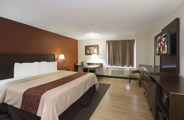 Red Roof PLUS+ Columbus Downtown - Convention Ctr