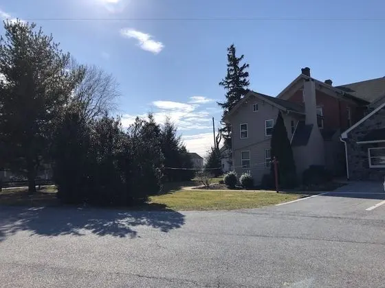 Red Rose Bed & Breakfast