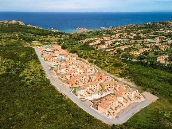 Red Sun Village - Dış Mekan