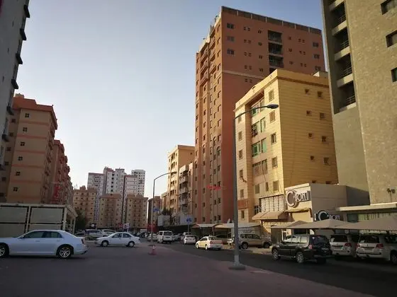 Red Tower Furnished Apartments - Dış Mekan