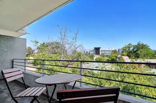 Red Velvet  Apartment