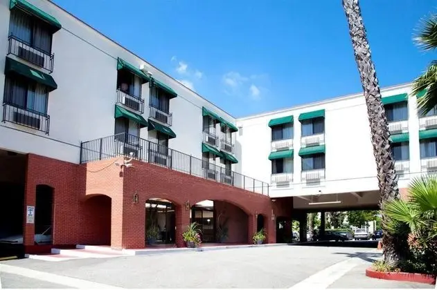 Redac Gateway Hotel