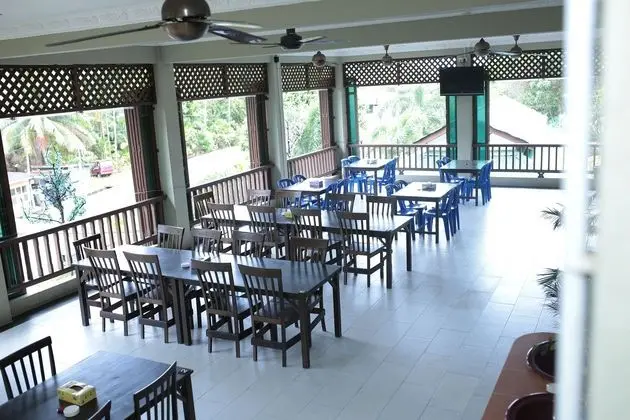 REDANG DE RIMBA RESORT - Yerinde Yemek