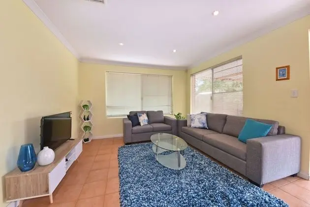 Redcliff Home Close to City & Airport - Öne Çıkan Resim