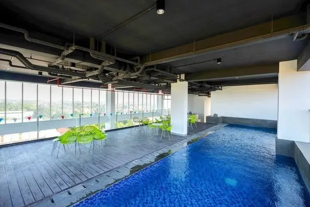 RedDoorz Apartment near Exit Toll Colomadu