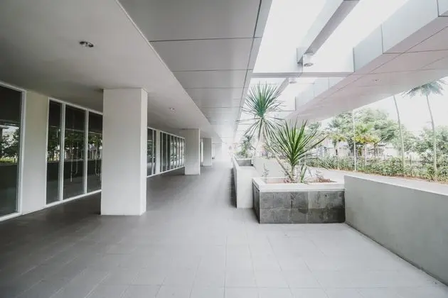 RedDoorz Apartment near Summarecon Mall Serpong