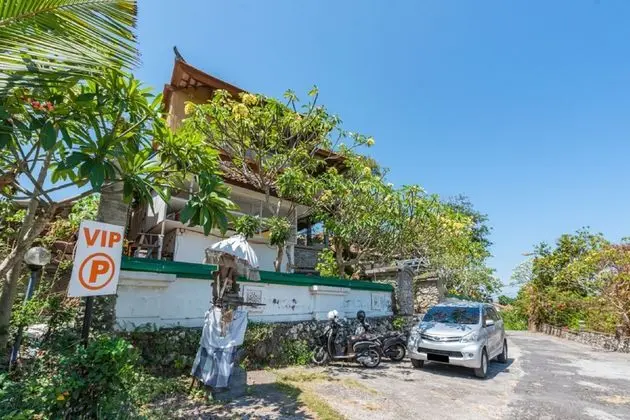 RedDoorz @ Balakosa Resort Sanur
