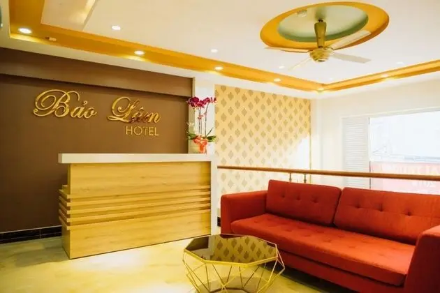 RedDoorz Bao Lam Hotel - Lobi