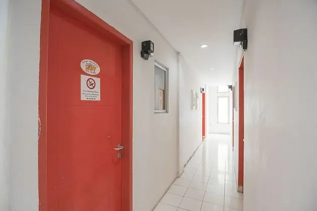 RedDoorz @ Batam Center 2 - İç Mekan