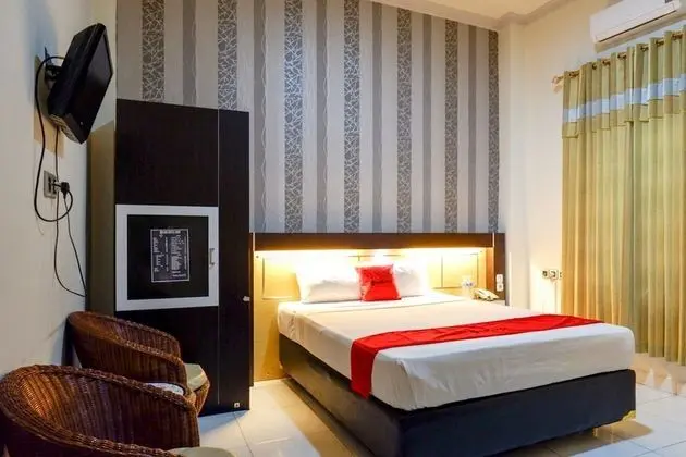 RedDoorz @ Hotel Bumi Palupy - Öne Çıkan Resim