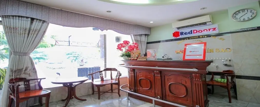 RedDoorz Chin Sao Hotel Nguyen Thi Thap - Lobi