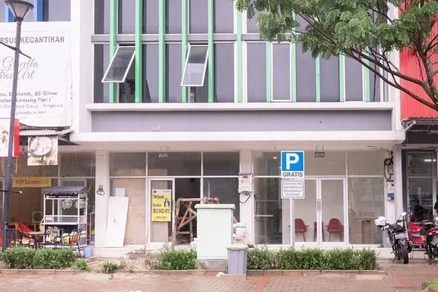 RedDoorz @ Garden Boulevard Citra Raya Tangerang - Dış Mekan