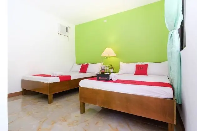 RedDoorz @ Governors Drive Coron