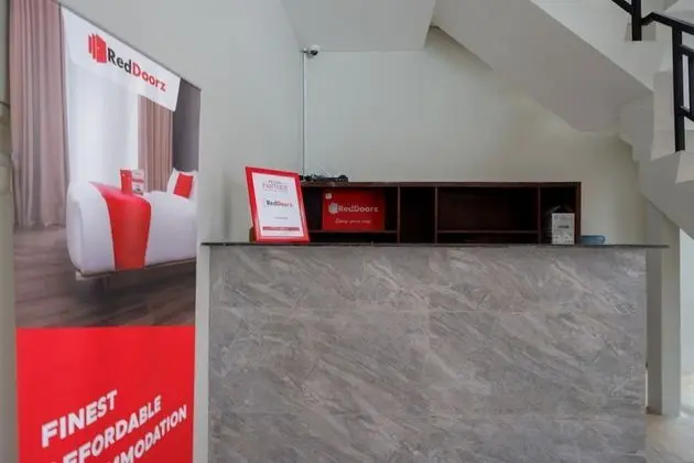 RedDoorz @ Jalan Kartini Semarang - Lobi
