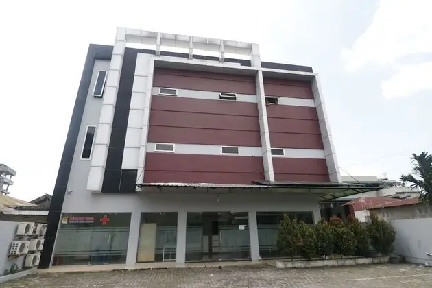 RedDoorz @ Jalan Krakatau Medan