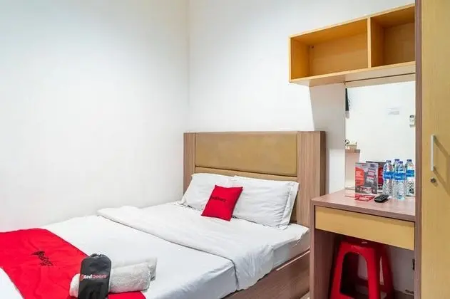 RedDoorz @ Kebon Kacang - Öne Çıkan Resim