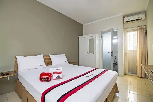 RedDoorz @ Mampang Prapatan - Öne Çıkan Resim
