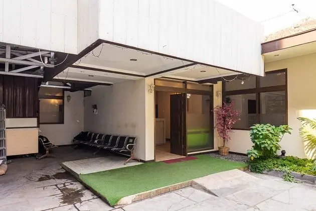 RedDoorz near Alun Alun Bandung 2 - Dış Mekan