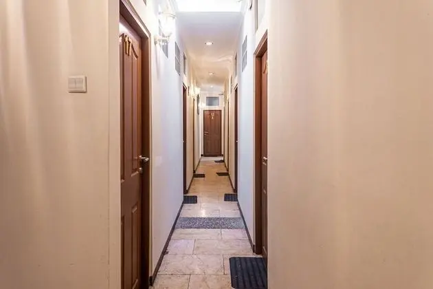 RedDoorz near Alun Alun Bandung 2 - İç Mekan